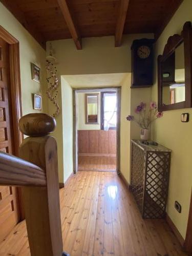 Pasillo acceso galería